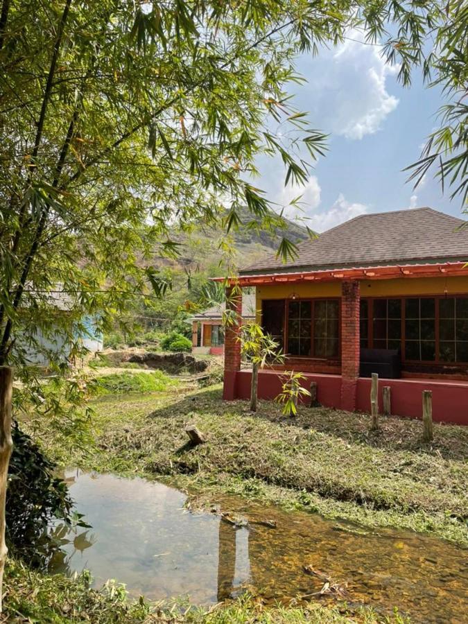 Bamboo River Resorts Wli Afegame Extérieur photo